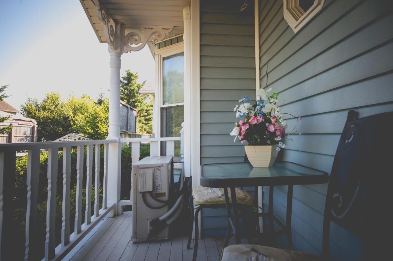 Lee'S Ocean Peek B & B Stratford Экстерьер фото