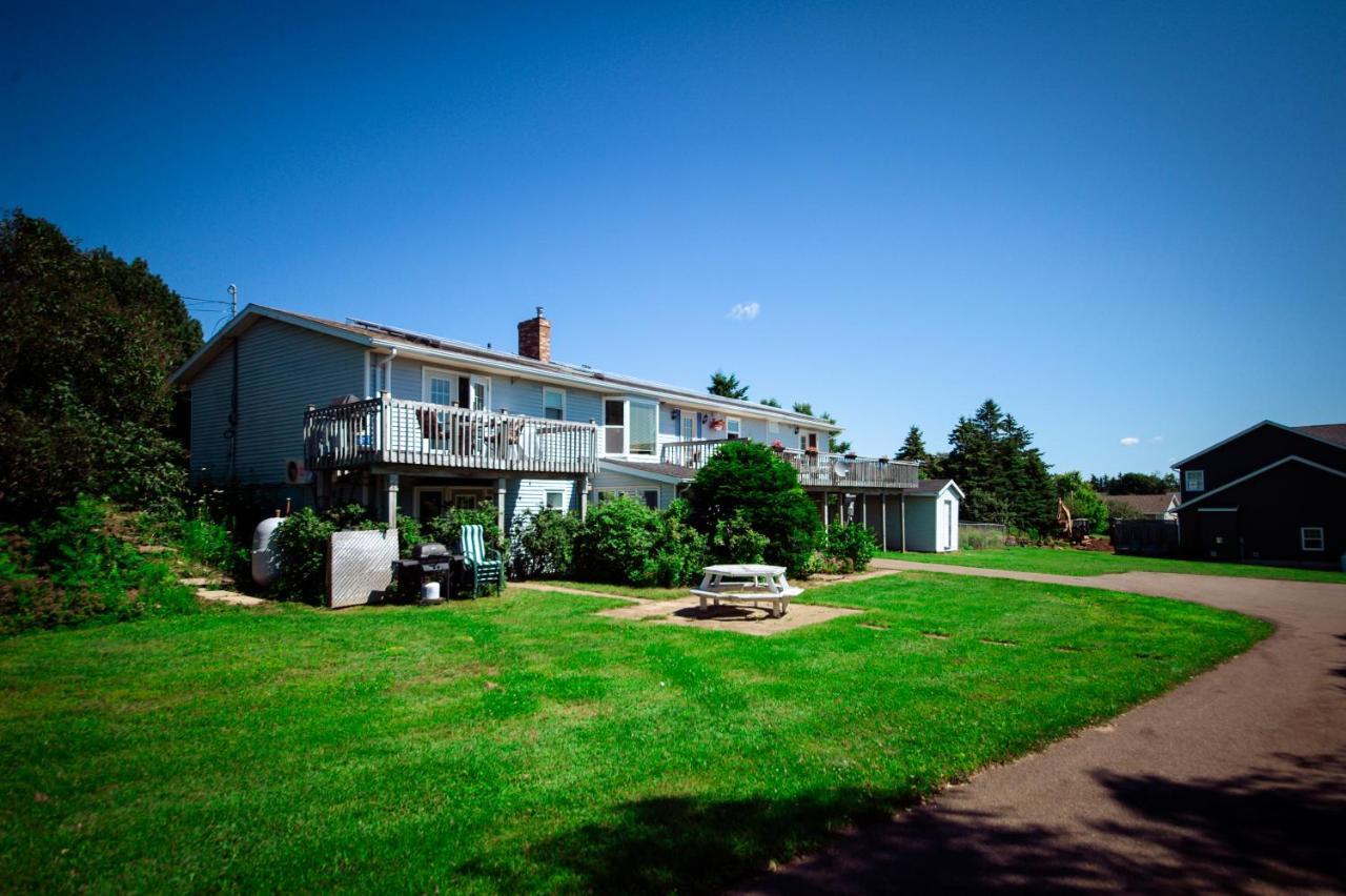 Lee'S Ocean Peek B & B Stratford Экстерьер фото