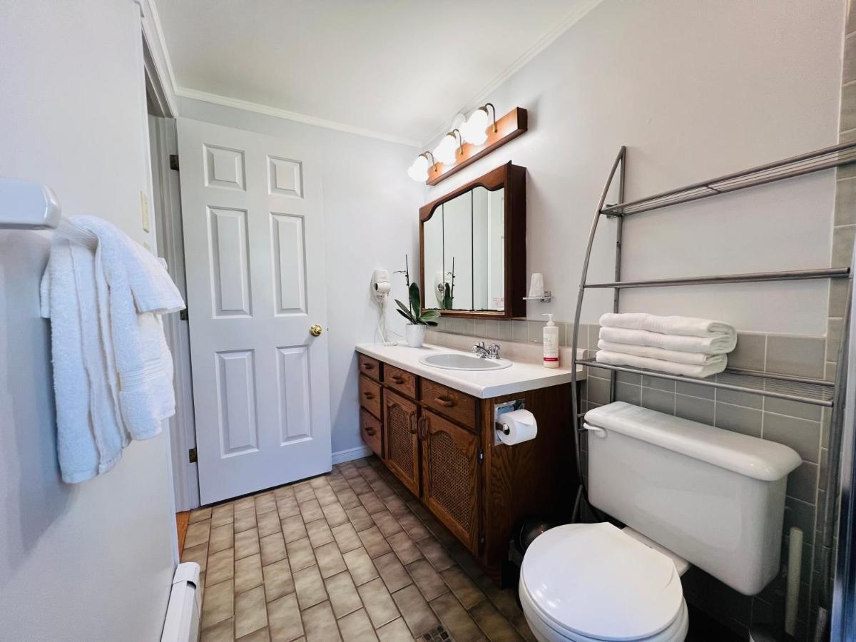 Lee'S Ocean Peek B & B Stratford Экстерьер фото