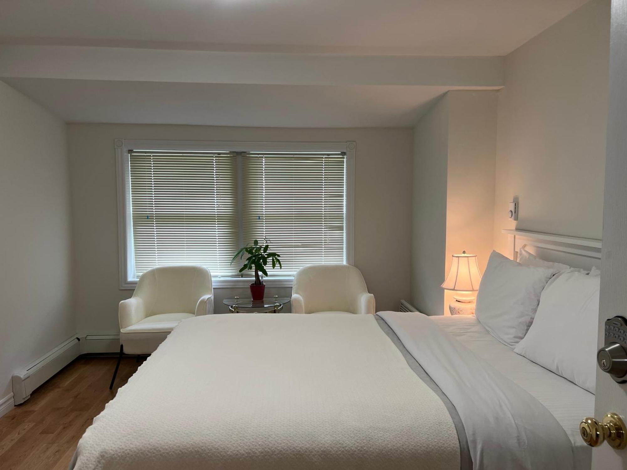 Lee'S Ocean Peek B & B Stratford Экстерьер фото