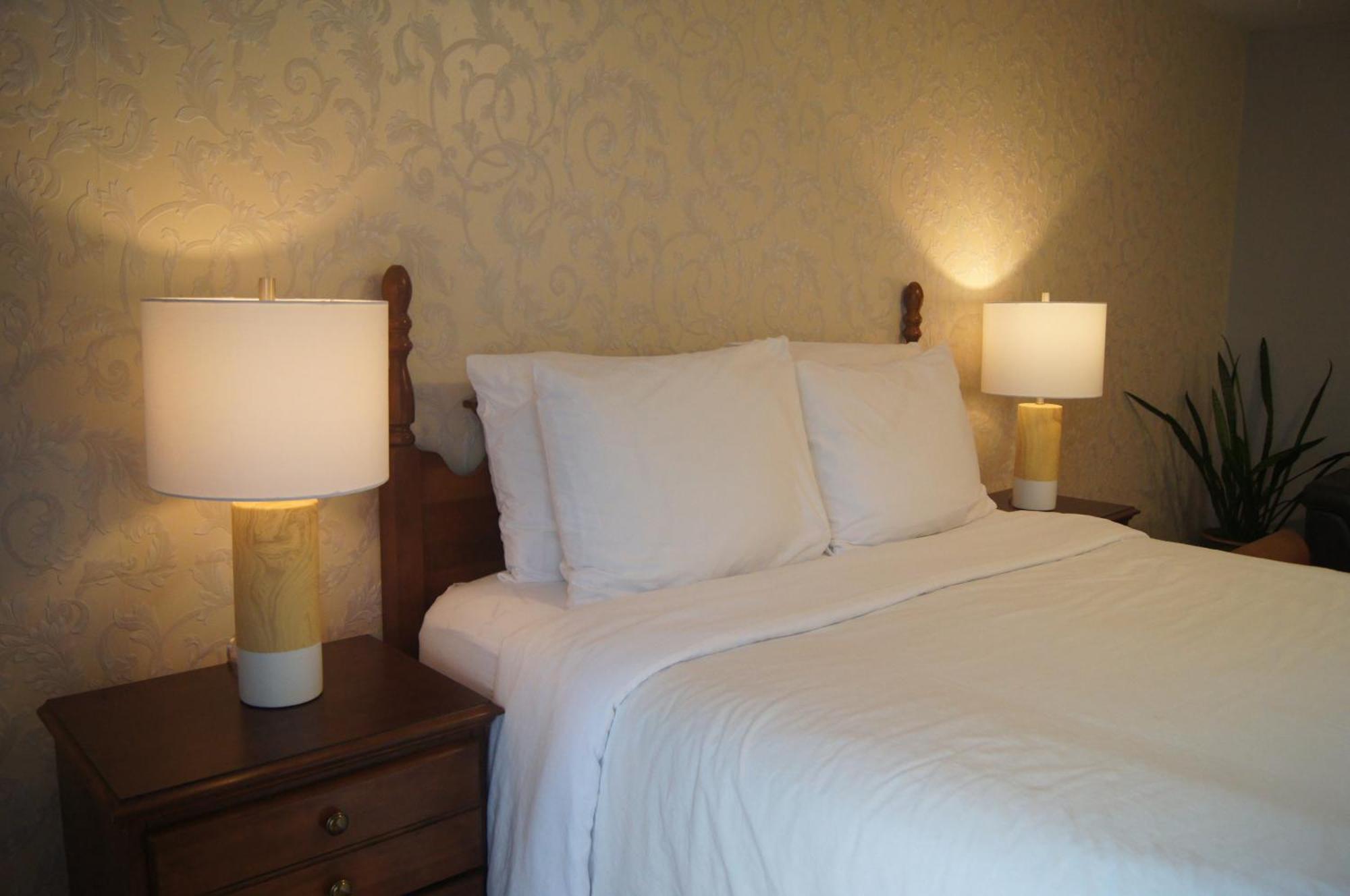 Lee'S Ocean Peek B & B Stratford Экстерьер фото
